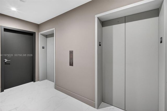 711 NE 23rd Ter PH-5904, Miami, FL 33137