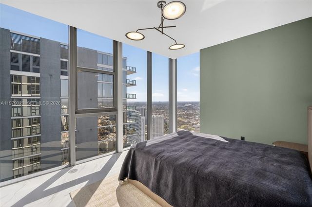 711 NE 23rd Ter PH-5904, Miami, FL 33137