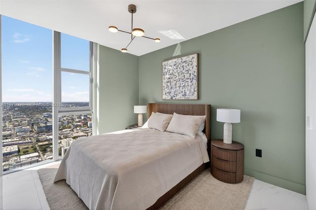 711 NE 23rd Ter PH-5904, Miami, FL 33137