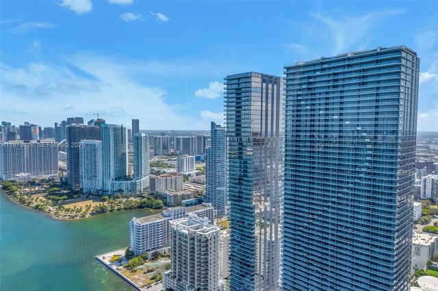 711 NE 23rd Ter PH-5904, Miami, FL 33137