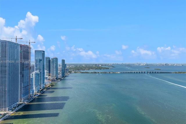 711 NE 23rd Ter PH-5904, Miami, FL 33137