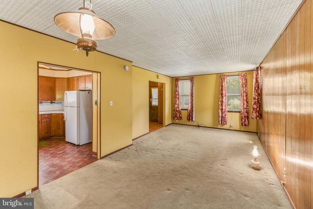 231 GREENWOOD AVE, Gloucester City, NJ 08030