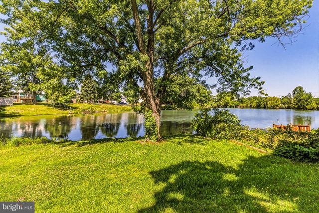 231 GREENWOOD AVE, Gloucester City, NJ 08030
