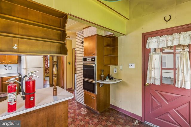 231 GREENWOOD AVE, Gloucester City, NJ 08030