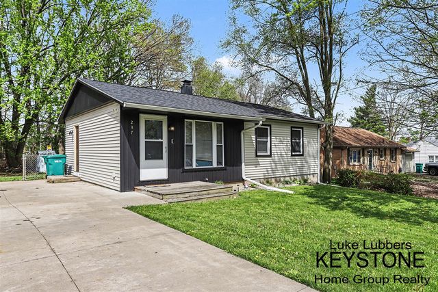 237 Hopkins Street, Battle Creek, MI 49017