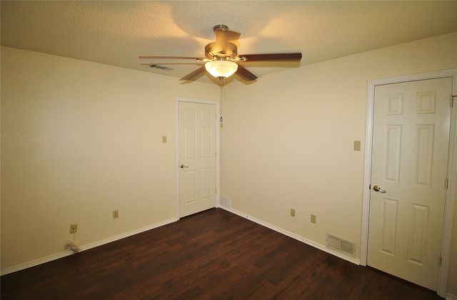 906 Moore Street, Cedar Hill, TX 75104