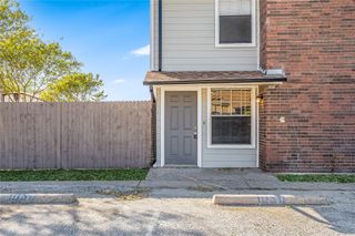 1044 Southmoor Drive 1050, Arlington, TX 76010