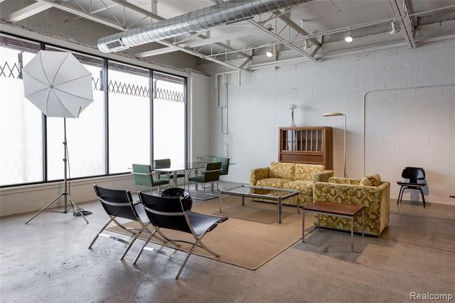 4621 W Vernor Highway, Detroit, MI 48209