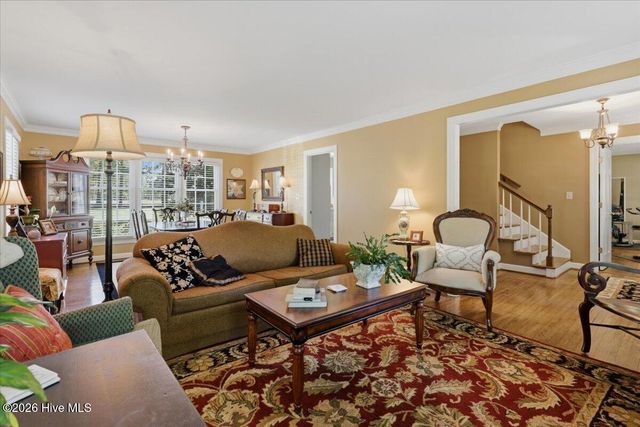 206 Ramblewood Drive, Mount Olive, NC 28365