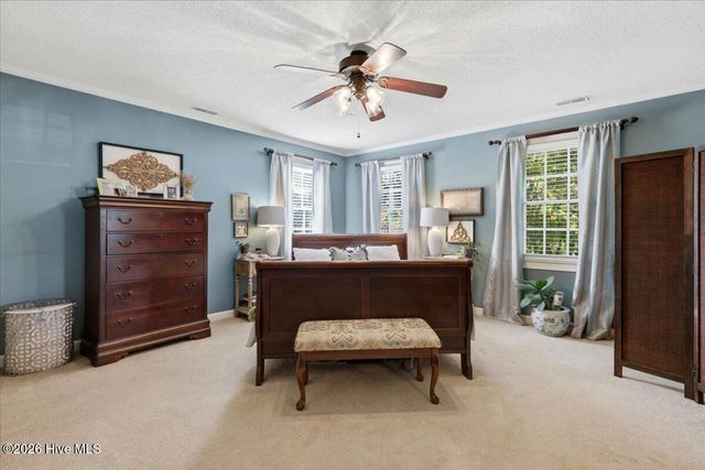 206 Ramblewood Drive, Mount Olive, NC 28365
