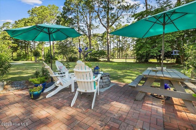 206 Ramblewood Drive, Mount Olive, NC 28365