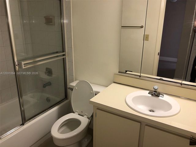 9082 SW 112 Place, Miami, FL 33176