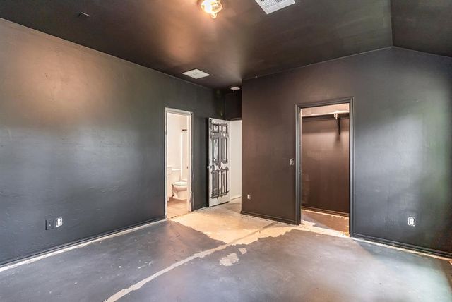 840 Highgarden Circle, Noble, OK 73068