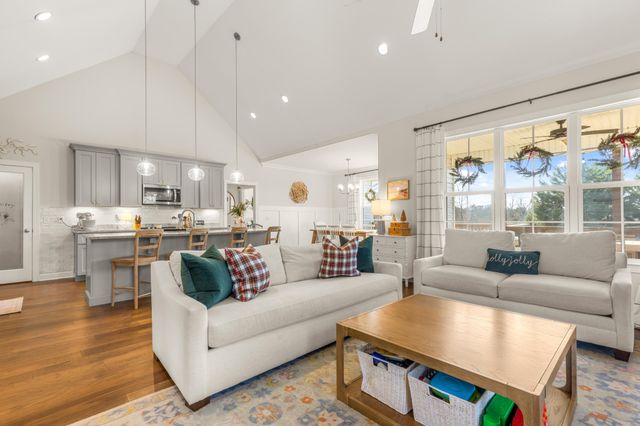 6335 Satjanon Drive, Ooltewah, TN 37363