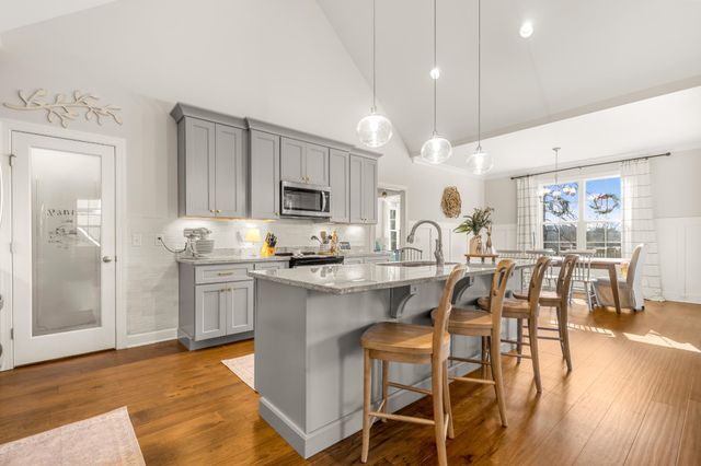 6335 Satjanon Drive, Ooltewah, TN 37363