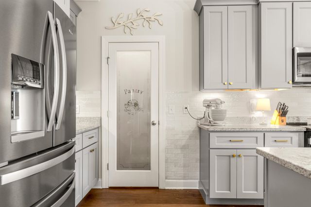 6335 Satjanon Drive, Ooltewah, TN 37363