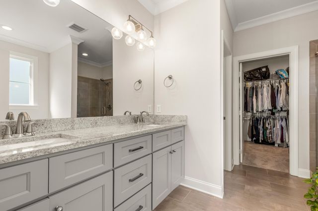 6335 Satjanon Drive, Ooltewah, TN 37363