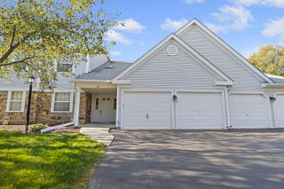 62 Beechmont Court C, Schaumburg, IL 60193
