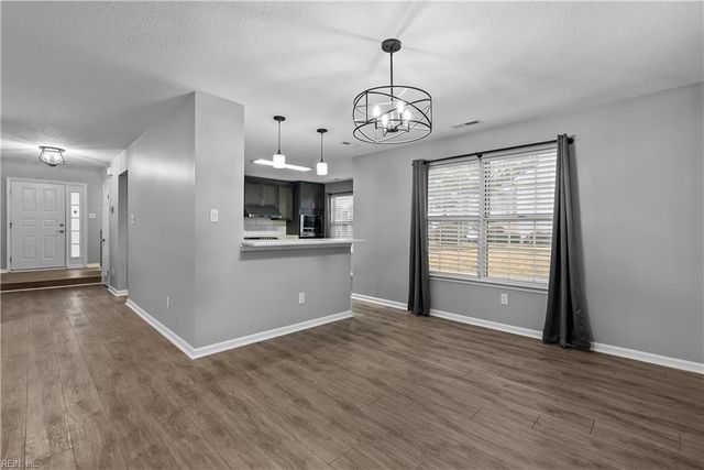 5127 Cypress Point CIR, Virginia Beach, VA 23455