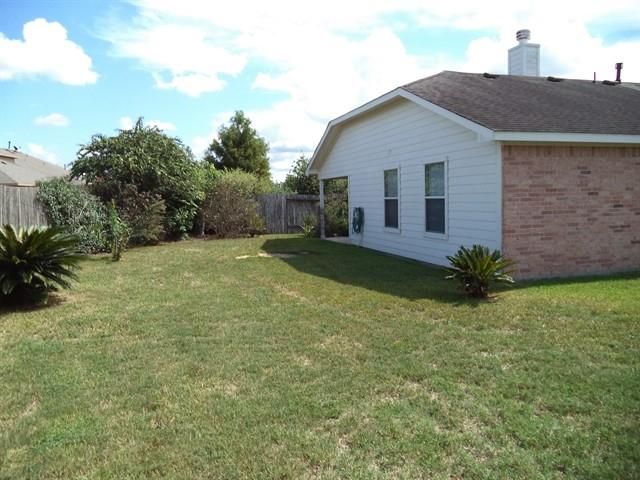 2903 Windy Hollow Lane, League City, TX 77539