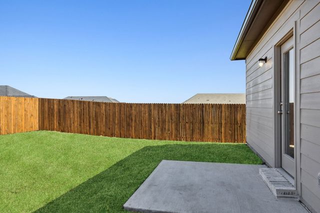 857 River Lane, Lavon, TX 75166