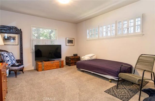 2201 Roosevelt Avenue, Altadena, CA 91001