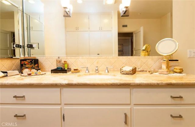 2201 Roosevelt Avenue, Altadena, CA 91001