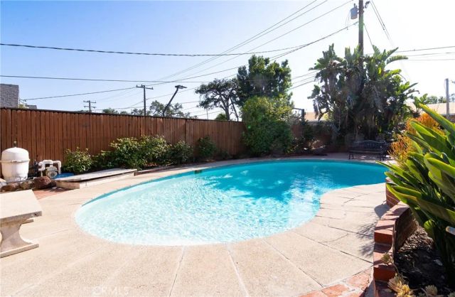 2201 Roosevelt Avenue, Altadena, CA 91001