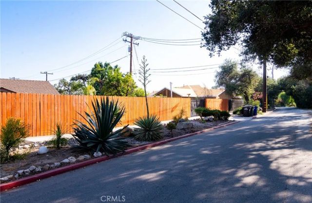 2201 Roosevelt Avenue, Altadena, CA 91001