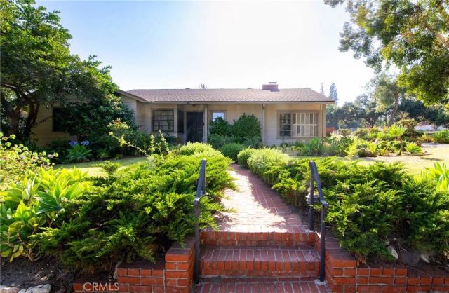 2201 Roosevelt Avenue, Altadena, CA 91001