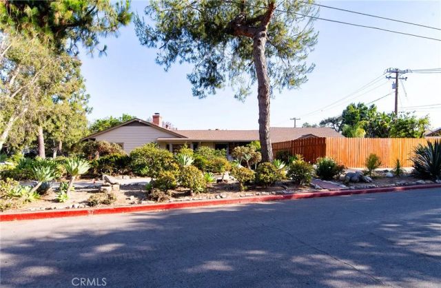 2201 Roosevelt Avenue, Altadena, CA 91001