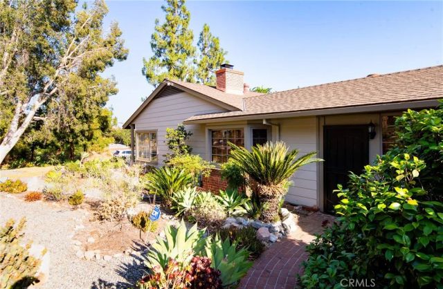 2201 Roosevelt Avenue, Altadena, CA 91001