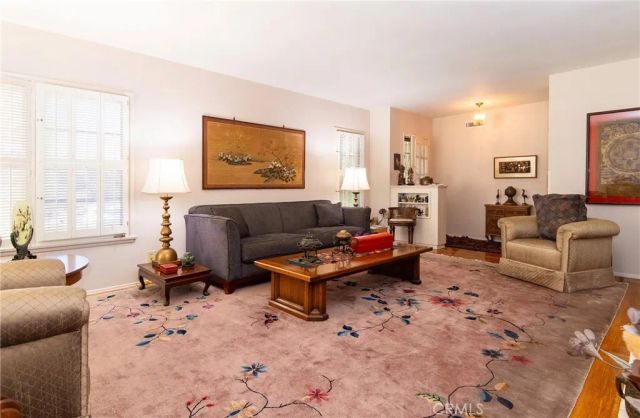 2201 Roosevelt Avenue, Altadena, CA 91001