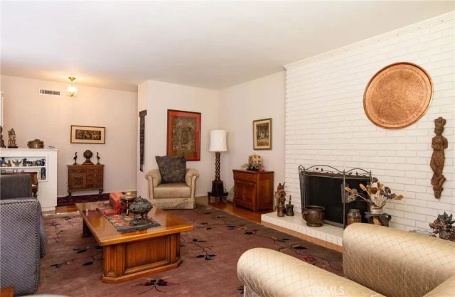 2201 Roosevelt Avenue, Altadena, CA 91001