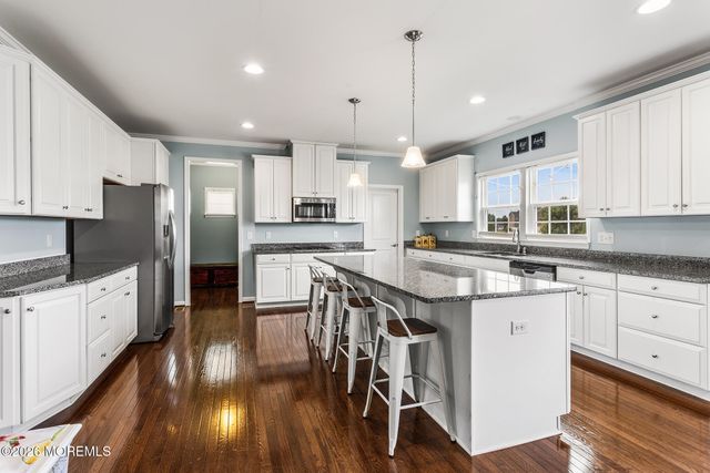 10 Gina Drive, Allentown, NJ 08501