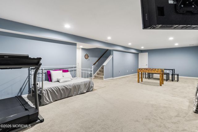 10 Gina Drive, Allentown, NJ 08501