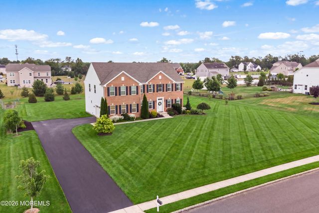 10 Gina Drive, Allentown, NJ 08501