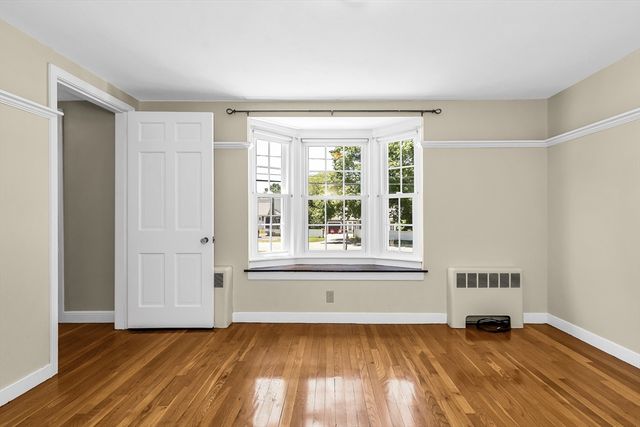 370 Main St, Holden, MA 01520