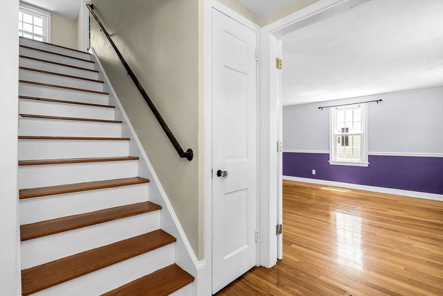 370 Main St, Holden, MA 01520
