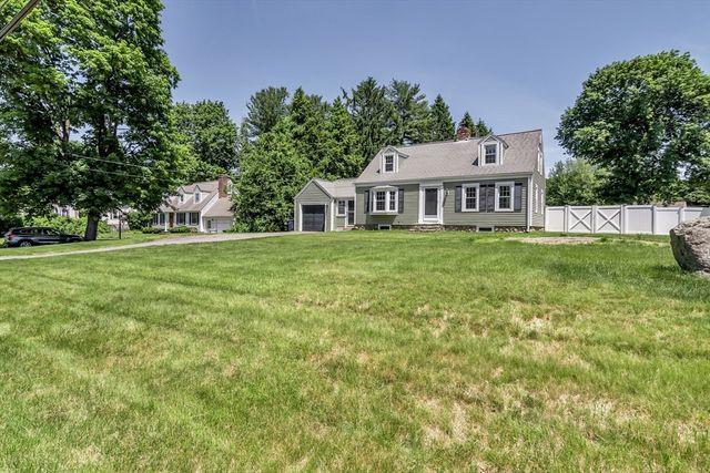 370 Main St, Holden, MA 01520