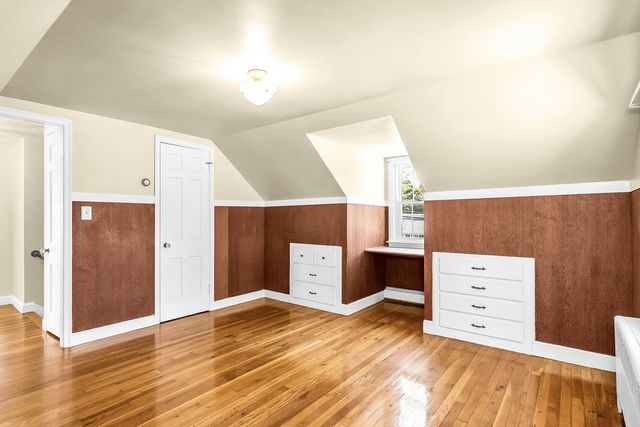 370 Main St, Holden, MA 01520