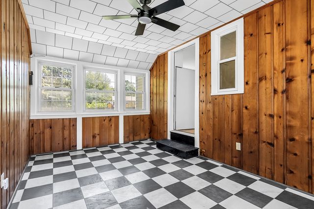 370 Main St, Holden, MA 01520