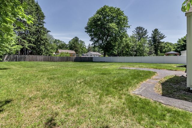 370 Main St, Holden, MA 01520