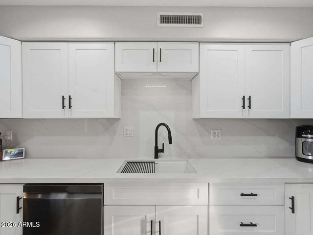 542 W Palm Lane, Phoenix, AZ 85003