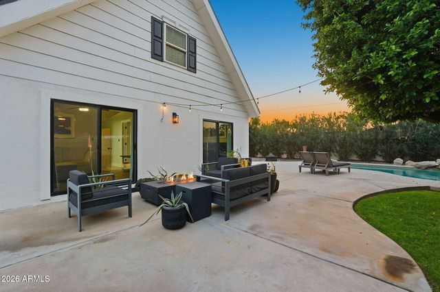 542 W Palm Lane, Phoenix, AZ 85003