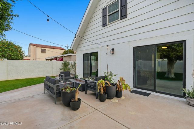 542 W Palm Lane, Phoenix, AZ 85003