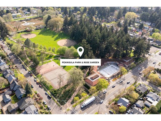 6716 N COMMERCIAL Ave, Portland, OR 97217