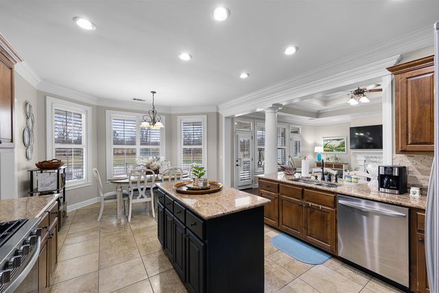 3285 SHADOWOOD LN, Corinth, MS 38834