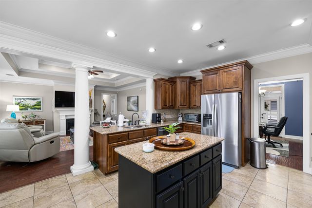 3285 SHADOWOOD LN, Corinth, MS 38834