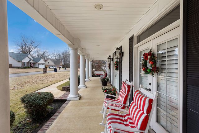 3285 SHADOWOOD LN, Corinth, MS 38834